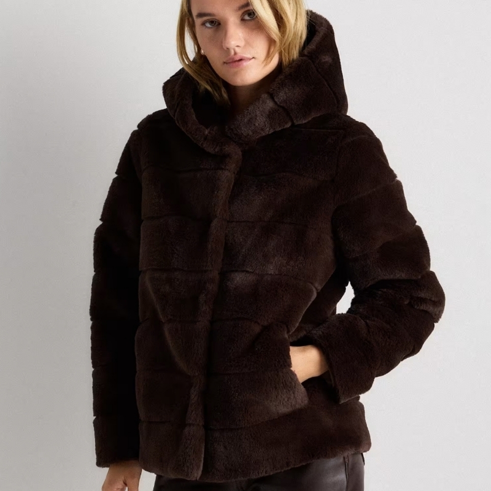 Quince Hooded Faux Fur Jacket -Coffee Bean Brown